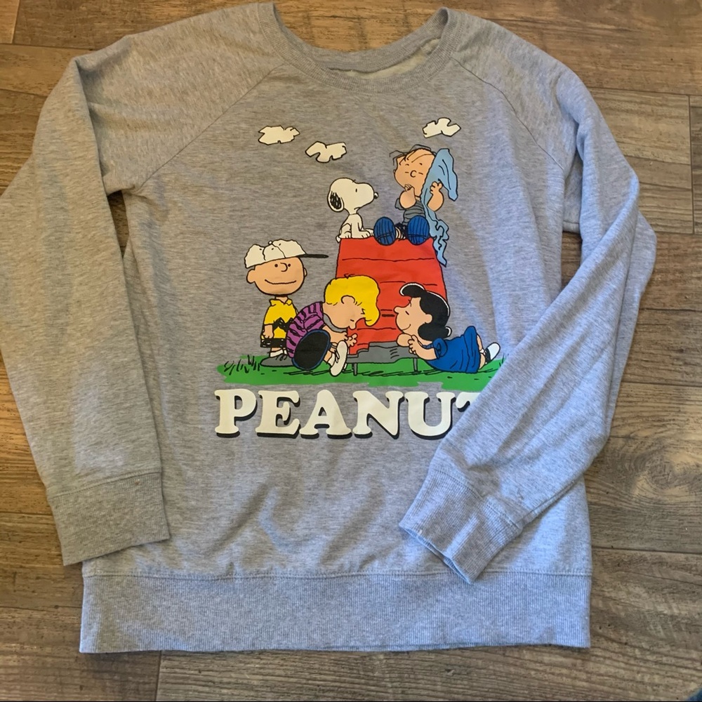 Gray Peanuts Long Sleeve Snoopy Sweatshirt